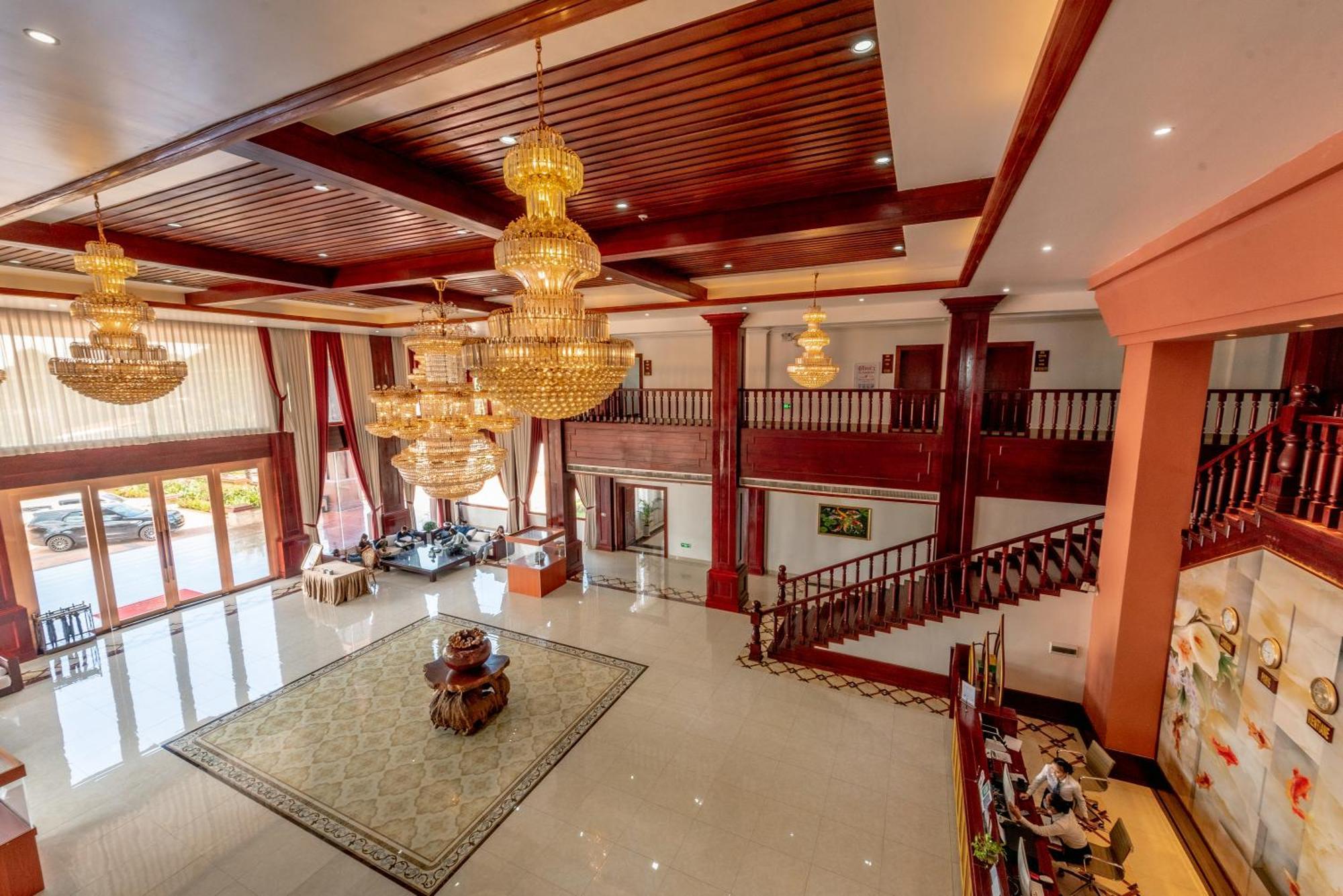 36Manor International Sport Hotel Vientiane Eksteriør billede