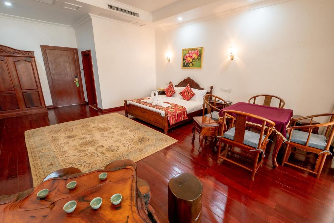 36Manor International Sport Hotel Vientiane Eksteriør billede