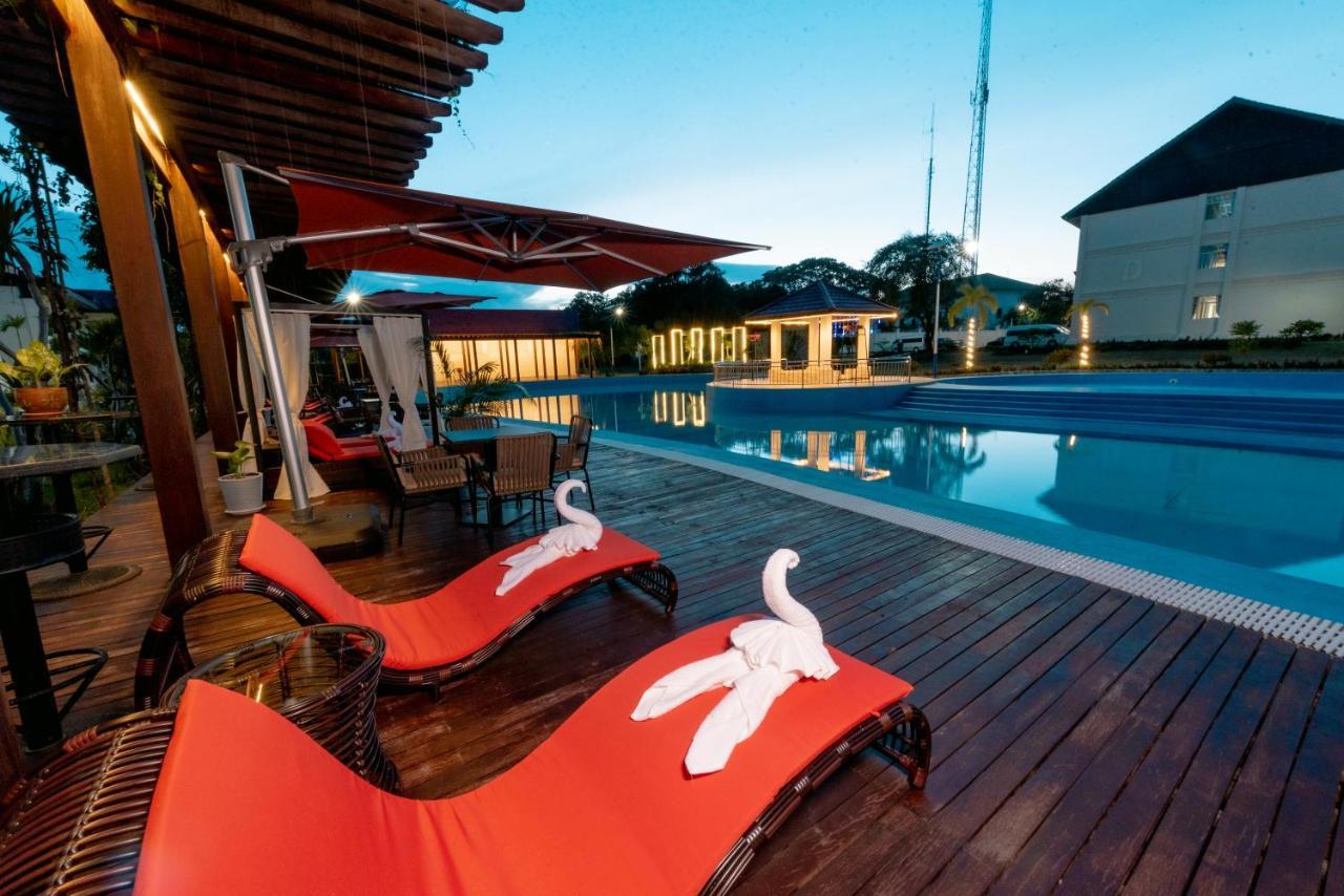 36Manor International Sport Hotel Vientiane Eksteriør billede
