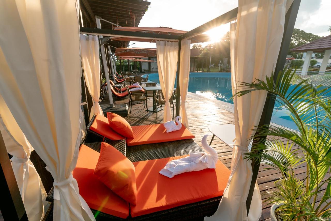 36Manor International Sport Hotel Vientiane Eksteriør billede